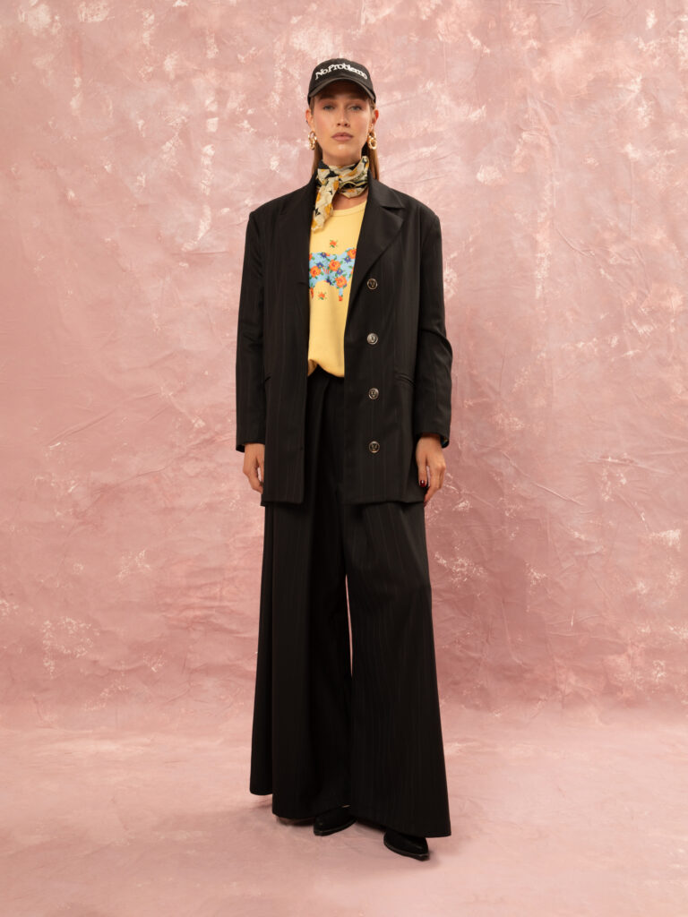 Oversized Blazer Black front full length tailored look