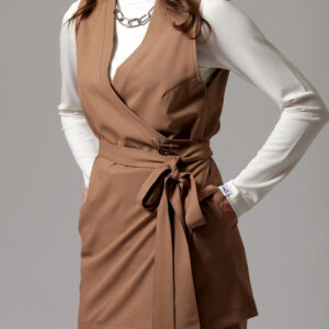 two and a half wrap-front waistcoat camel – close-up front view