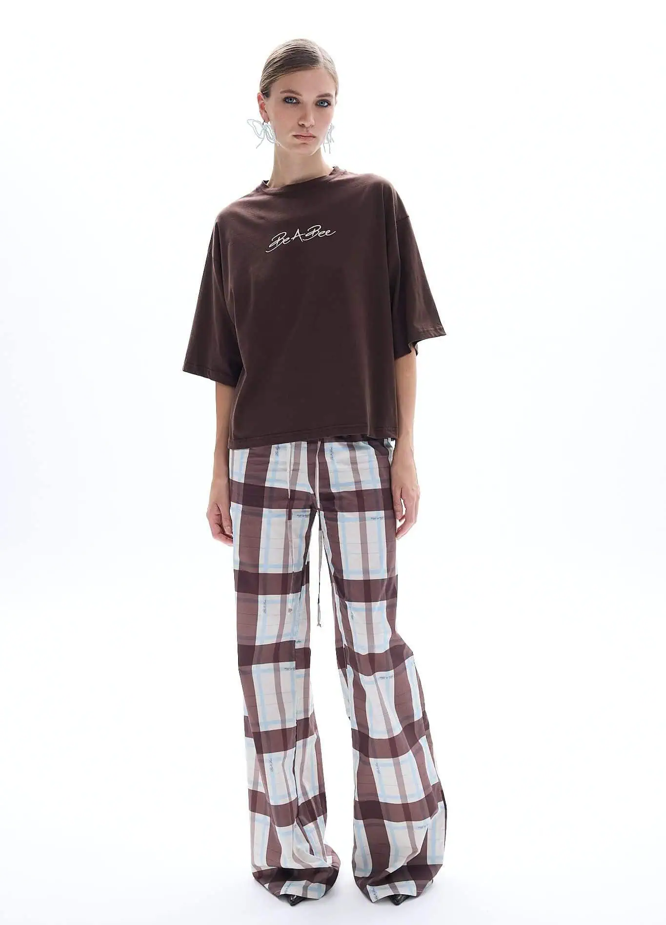 Γυναικείο plaid καρό παντελόνι σε μπλε και καφέ με άνετη γραμμή