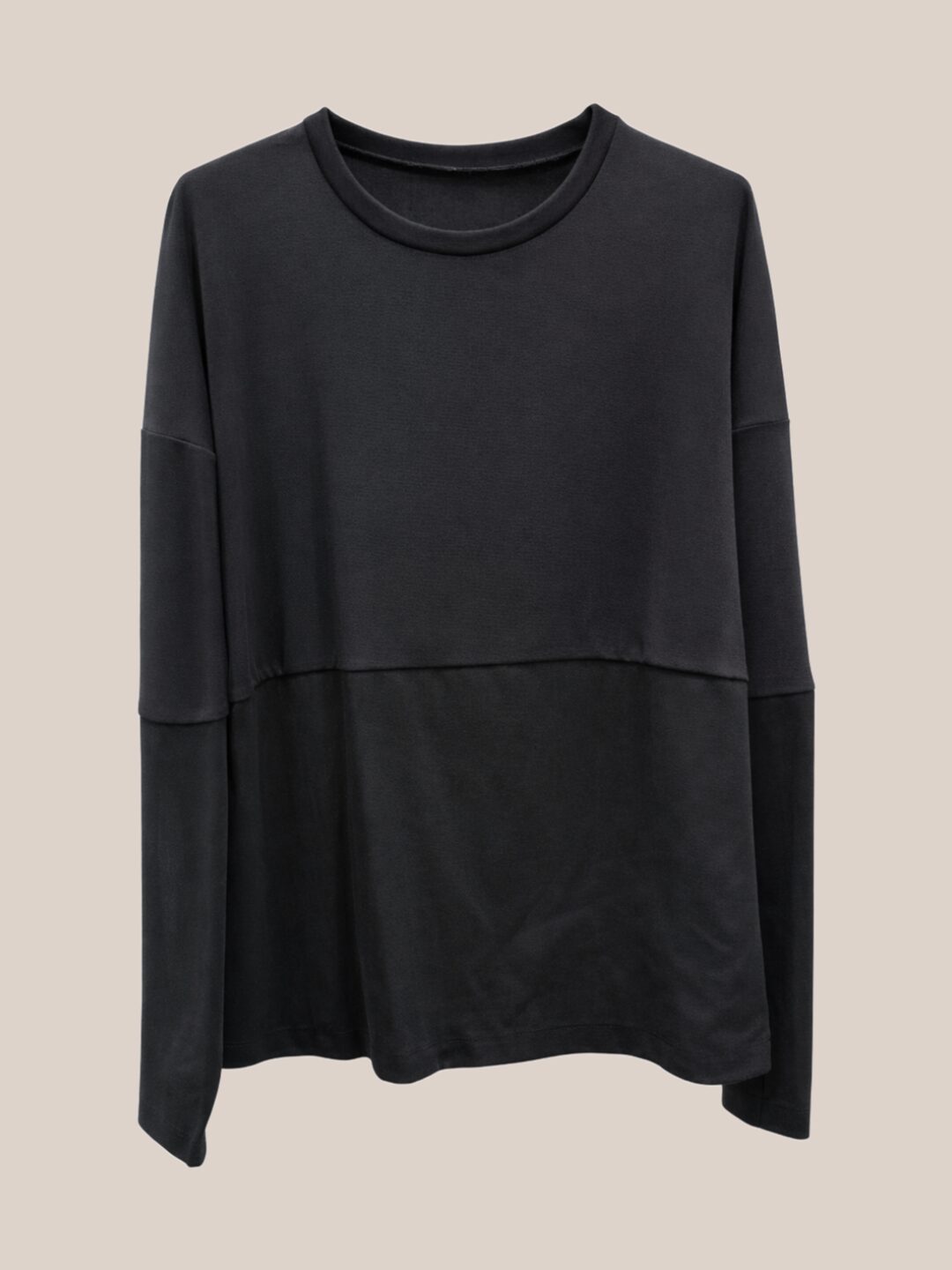 Μαύρο μακρυμάνικο τοπ Innocent μπροστά όψη