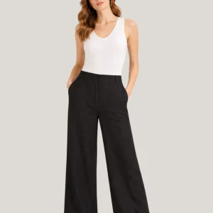 Innocent Aeria Linen Blend Trousers Black model look