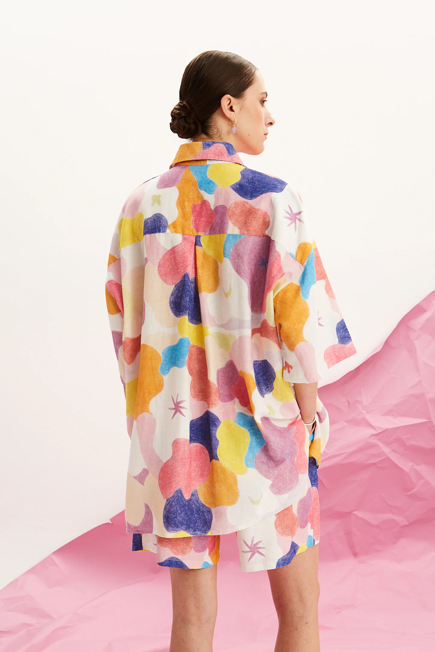 oversized chromatique linen shirt with matching shorts women The Norm back view