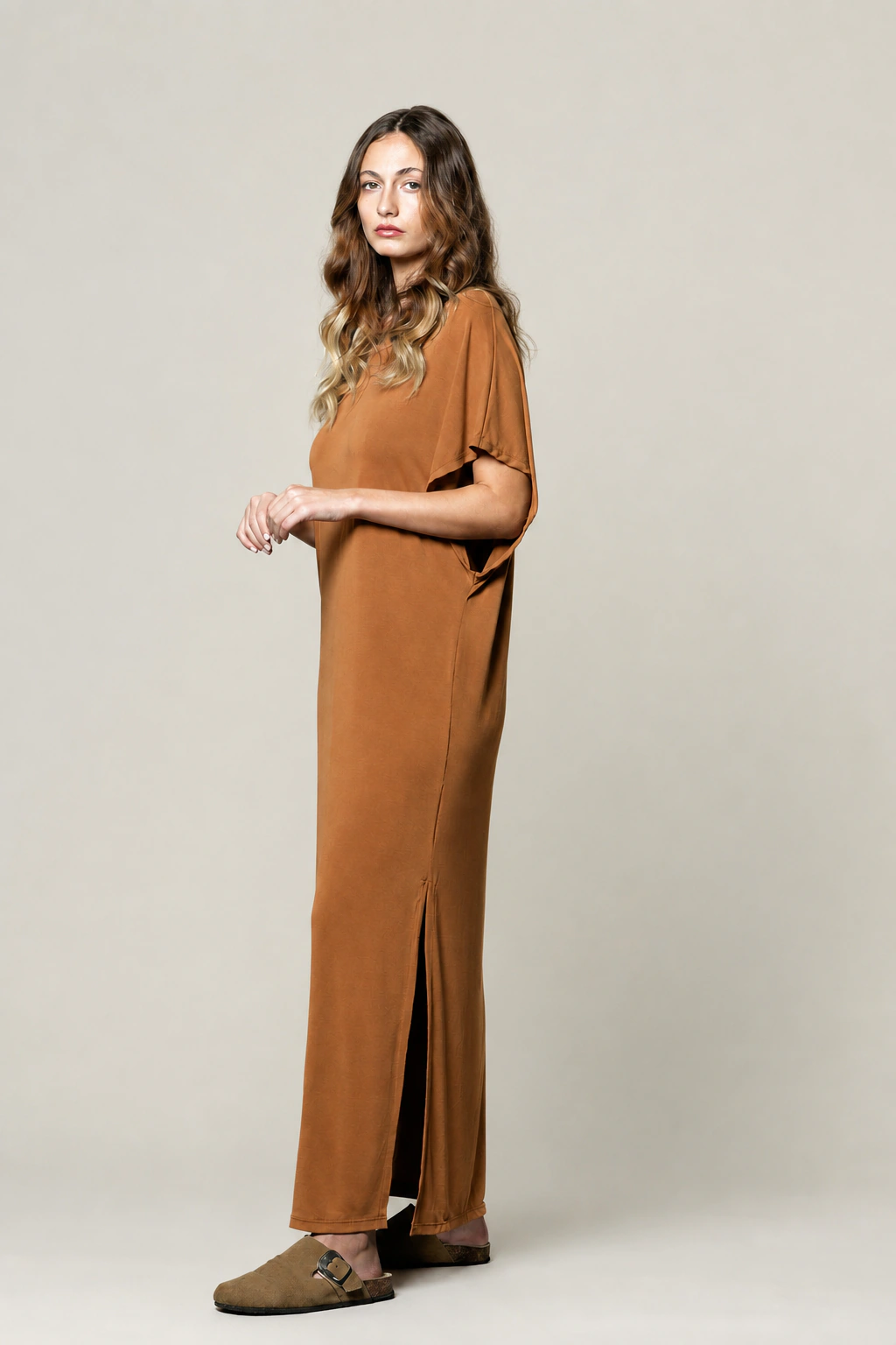 Tag Modest Clothing Berbet Dress Dusty Rose side slit and relaxed fit view