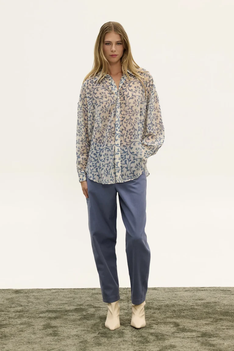 printed shirt cream blue women Innocent Solene front view