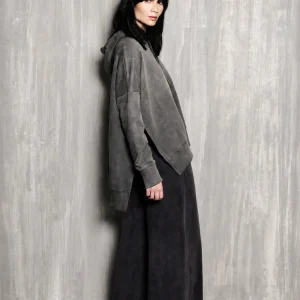 Paullo Del Pants – Black Tag Modest Clothing side
